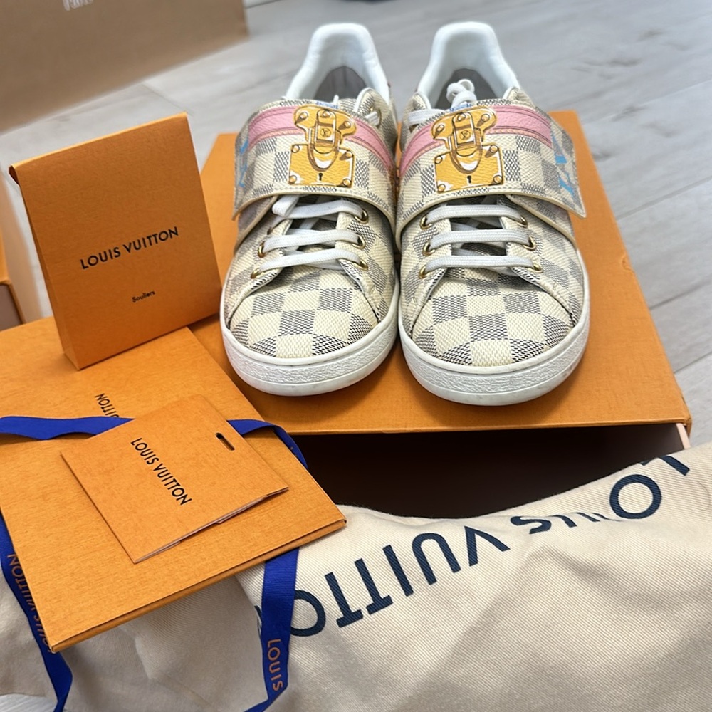 Louis Vuitton women sneaker - Picture 3 of 13